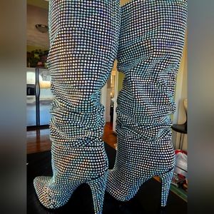 Steve madden crushing rhinestone slouch boots size 8